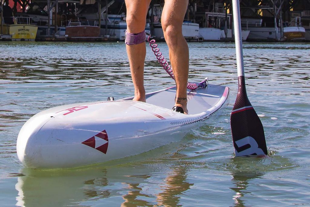 How to Steer a Standup Paddleboard Using Your Body Weight and Paddle