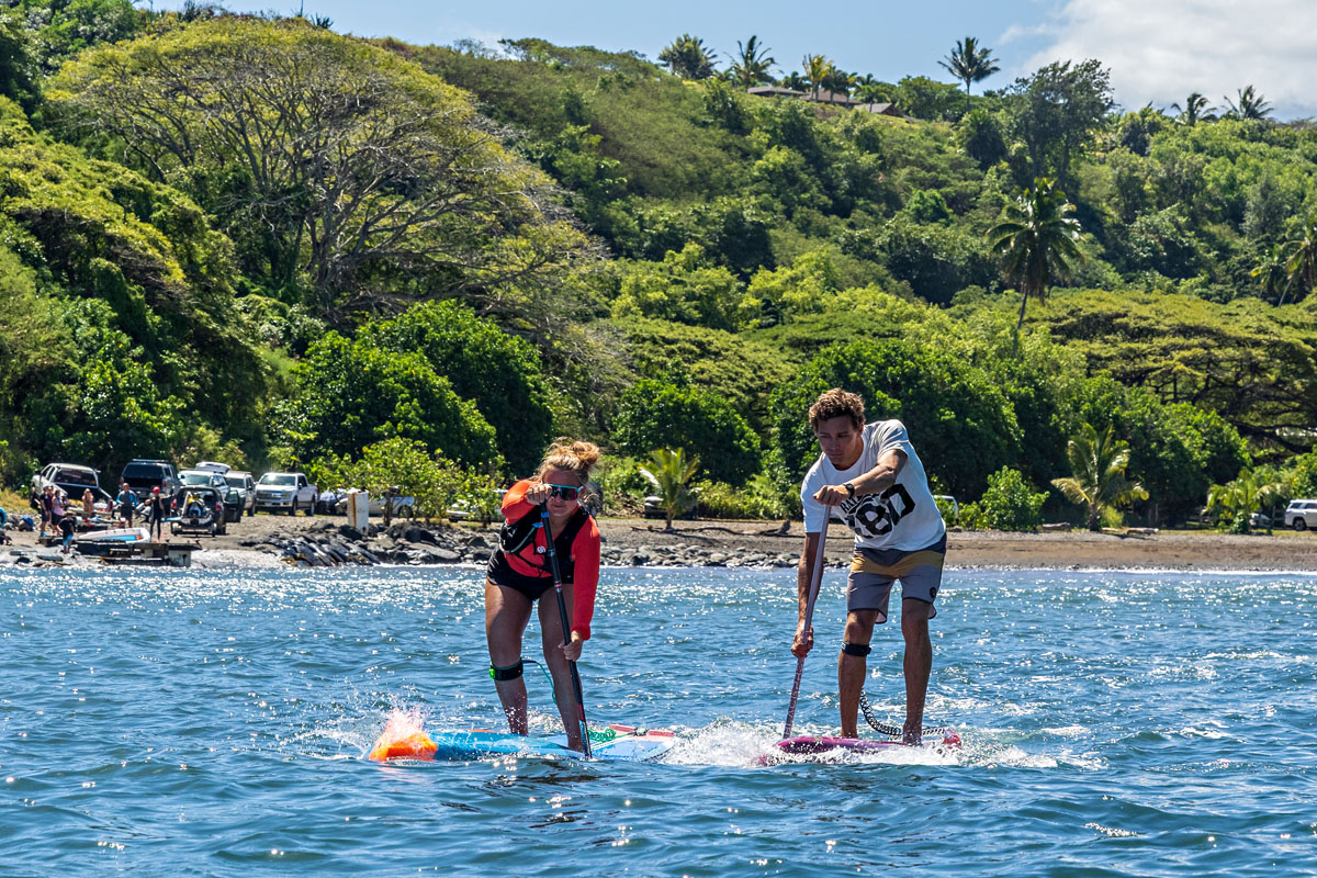 Arthur Arutkin and Fiona Wylde paddle with Black Project Maliko v3 SUP Fin