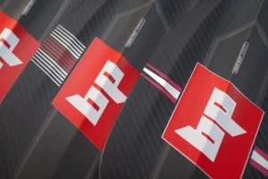 Closeup of Nexus sup racing paddle by Black Project.